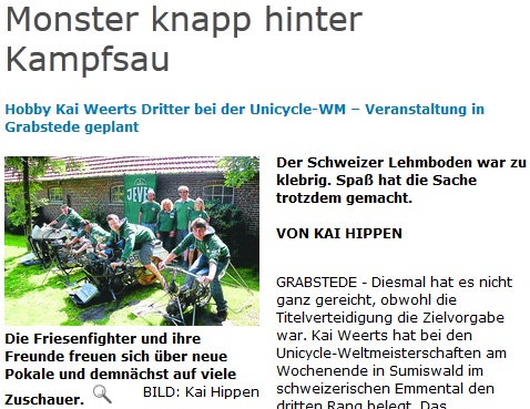 Monster knapp hinter Kampfsau