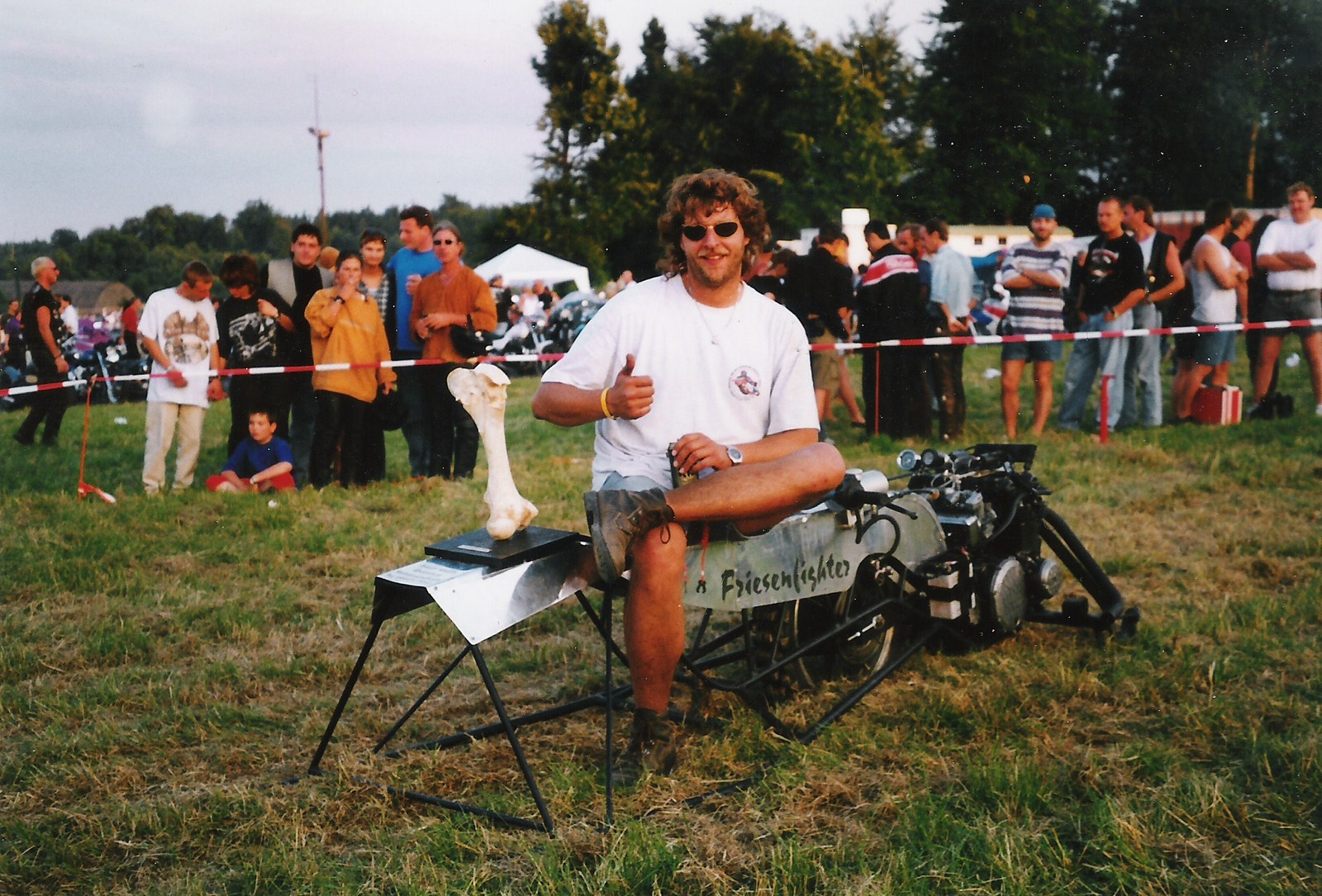 Zu den Fotos der BikeWeek99